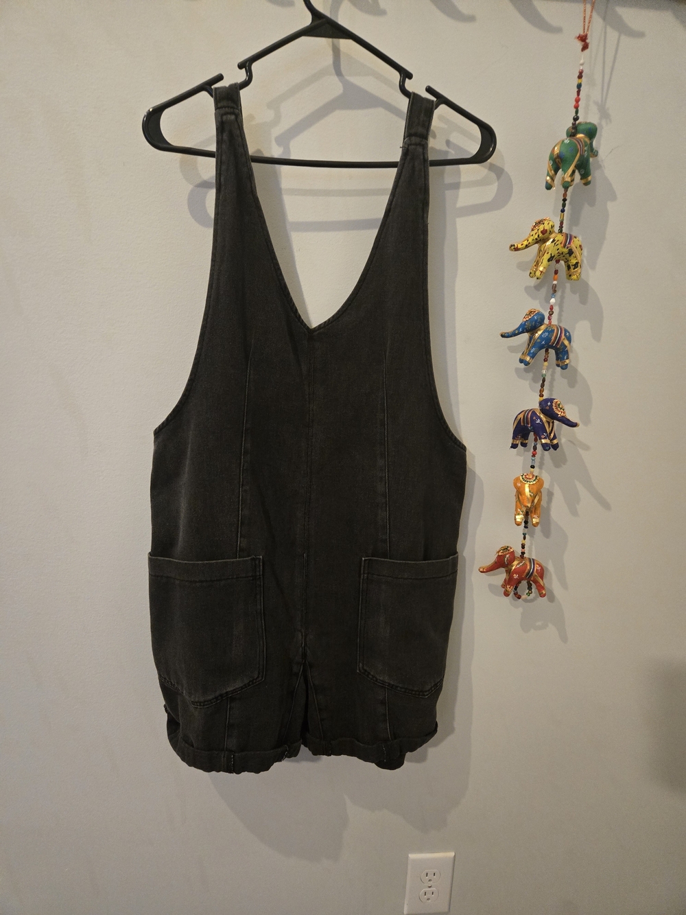 Dark Gray Sleeveless Romper with Front Pockets